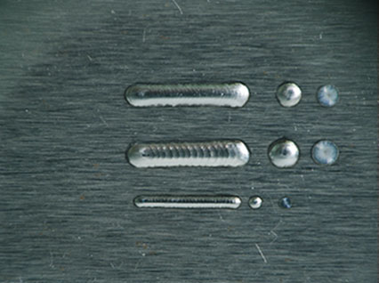 <a href='http://www.smg4u.com.cn/product/3.htm' class='text_a'>模具激光焊機</a>修復鏡面模具效果